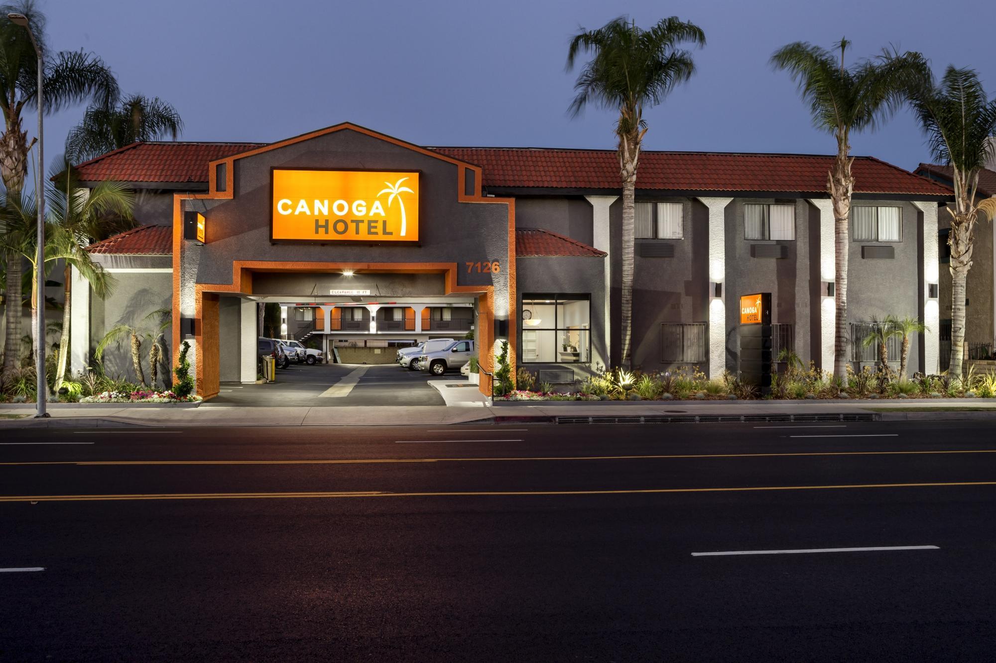 Canoga Hotel At Warner Center Los Angeles Exterior foto