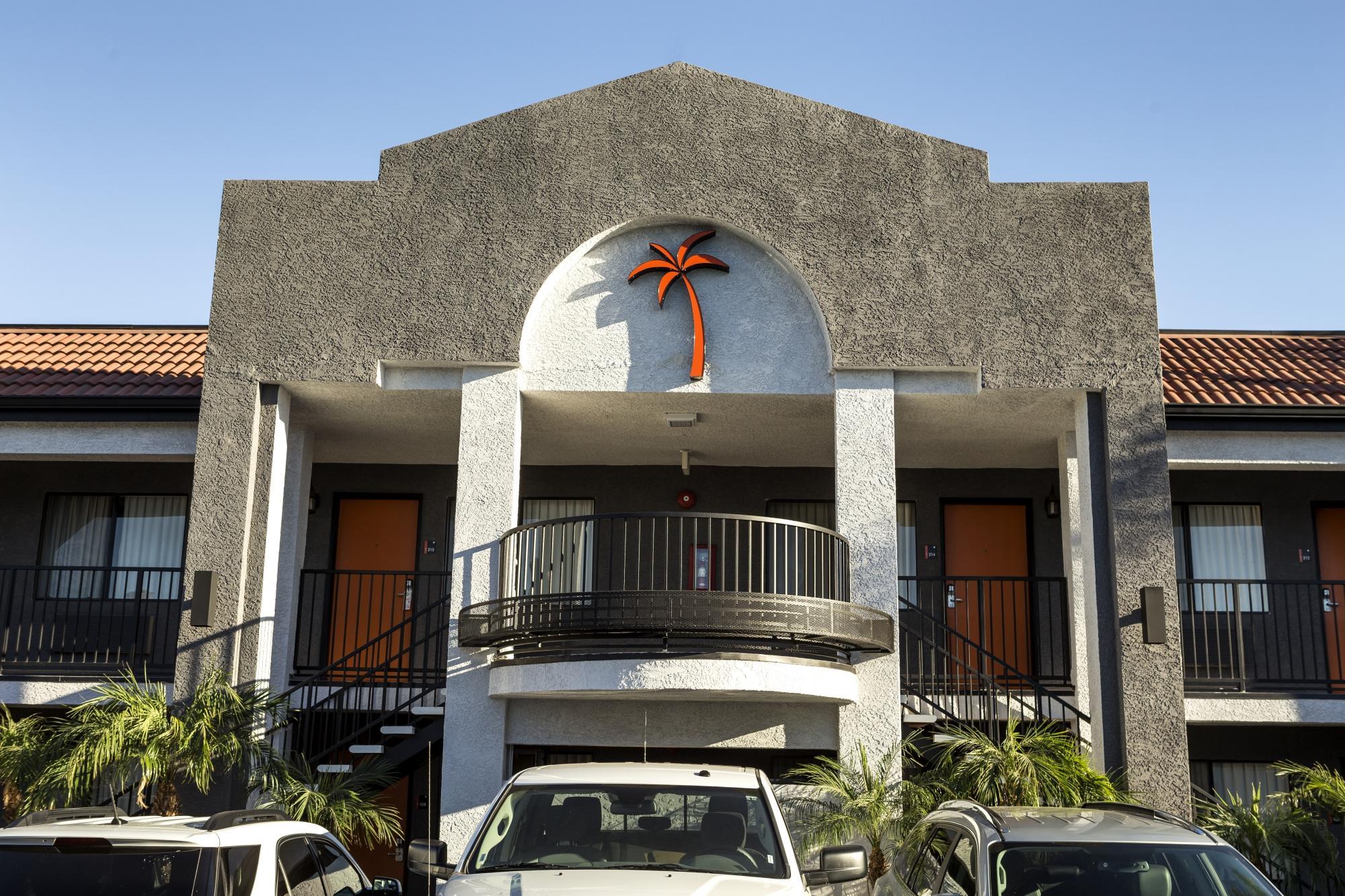 Canoga Hotel At Warner Center Los Angeles Exterior foto